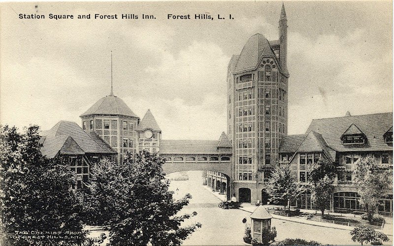 Station Square & Forest Hills Inn Postcard Circa Early 20s